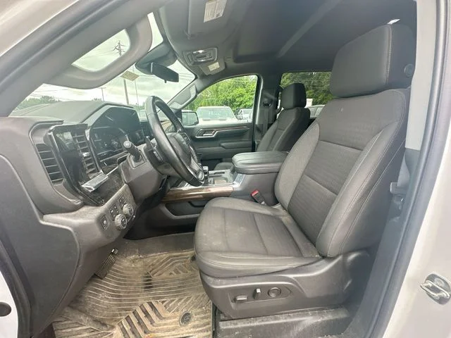 Used 2024 Summit White Chevrolet LT Trail Boss image 21