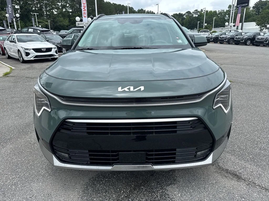 New 2025 Green Kia SX Touring image 8