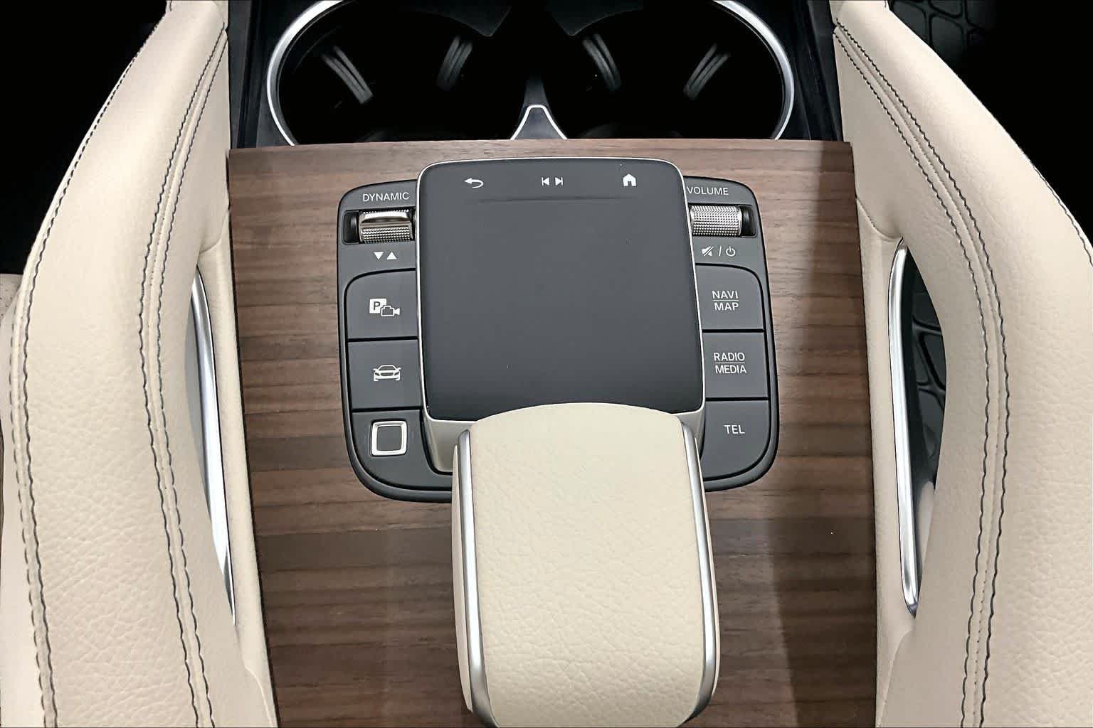New 2026 Polar White Mercedes-Benz GLE 450 image 18