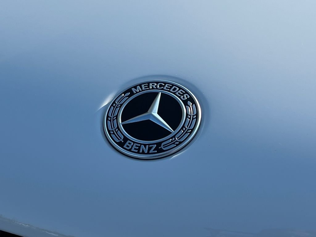 Certified Used 2025 White Mercedes-Benz GLE 350 image 30