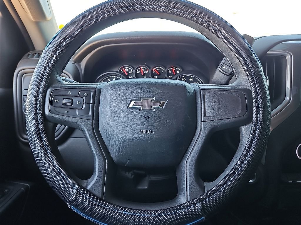 Used 2023 Blue Chevrolet Custom image 19