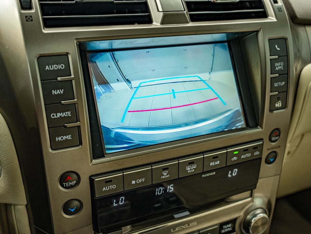 Used 2016 Nebula Gray Pearl Lexus 460 image 27