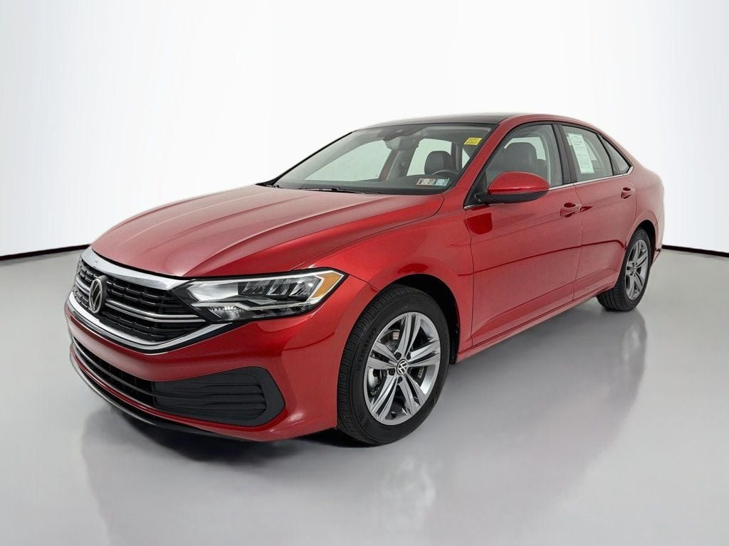 Used 2023 Kings Red Metallic Volkswagen SE Automatic image 3