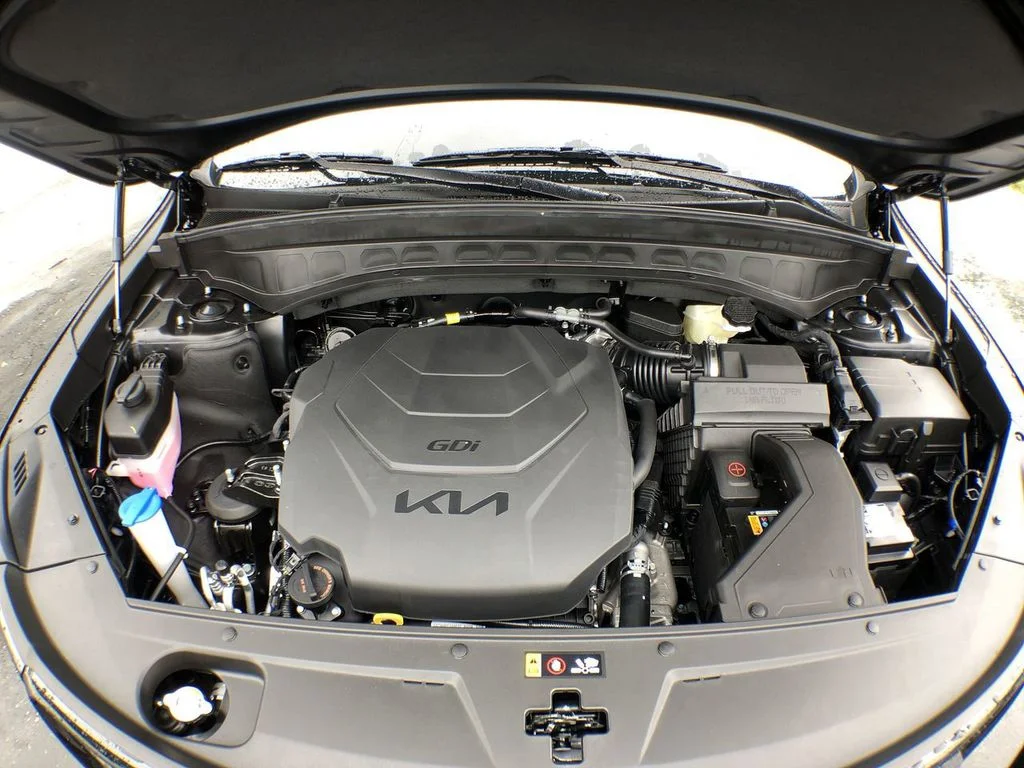 Used 2022 Black Kia EX image 47