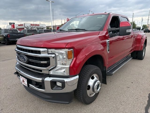 Used 2022 Red Ford Lariat image 3