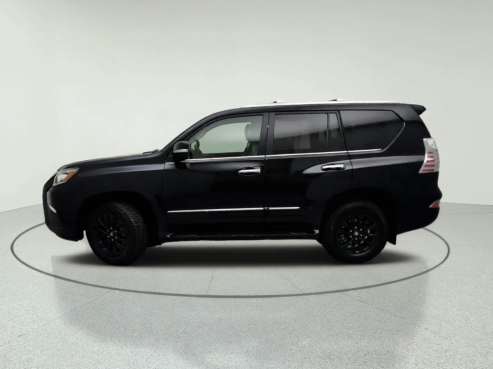 Used 2017 Black Onyx Lexus GX 460 image 15
