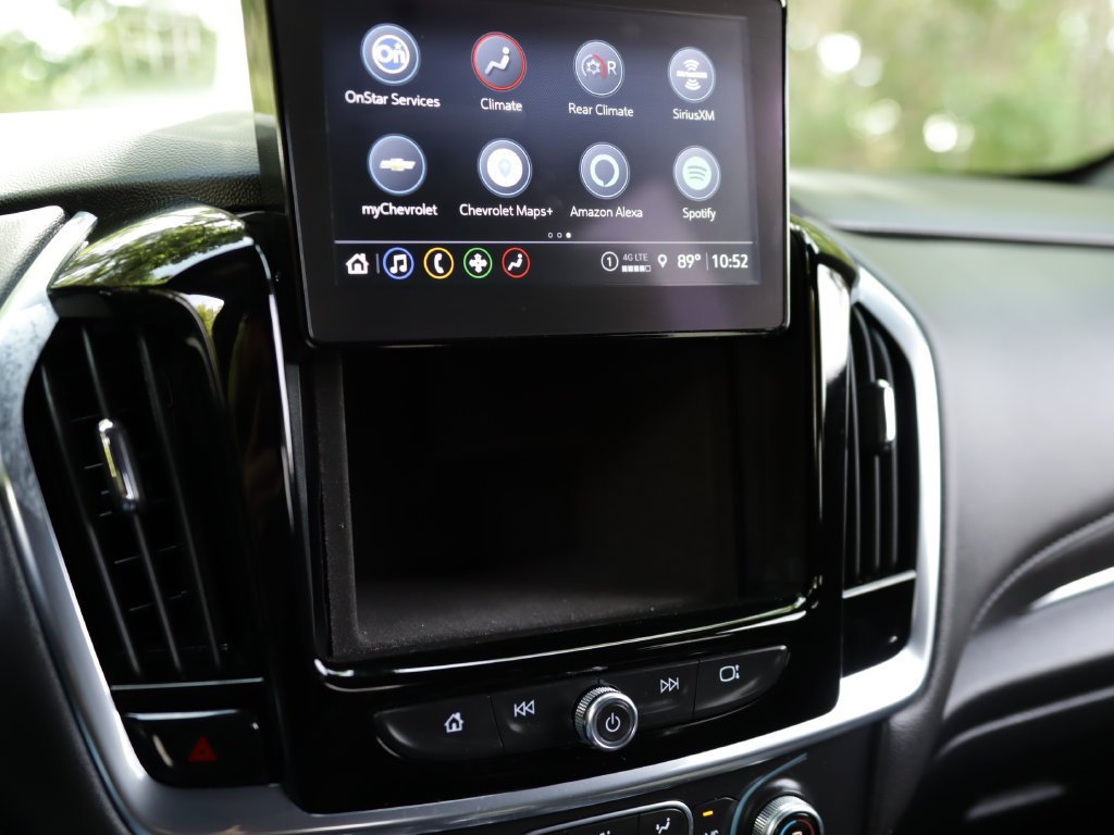 Used 2023 Mosaic Black Metallic Chevrolet LT Cloth image 16