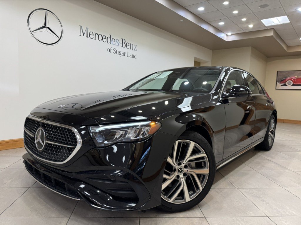 2025 Mercedes-Benz E-Class E350 4MATIC's photo
