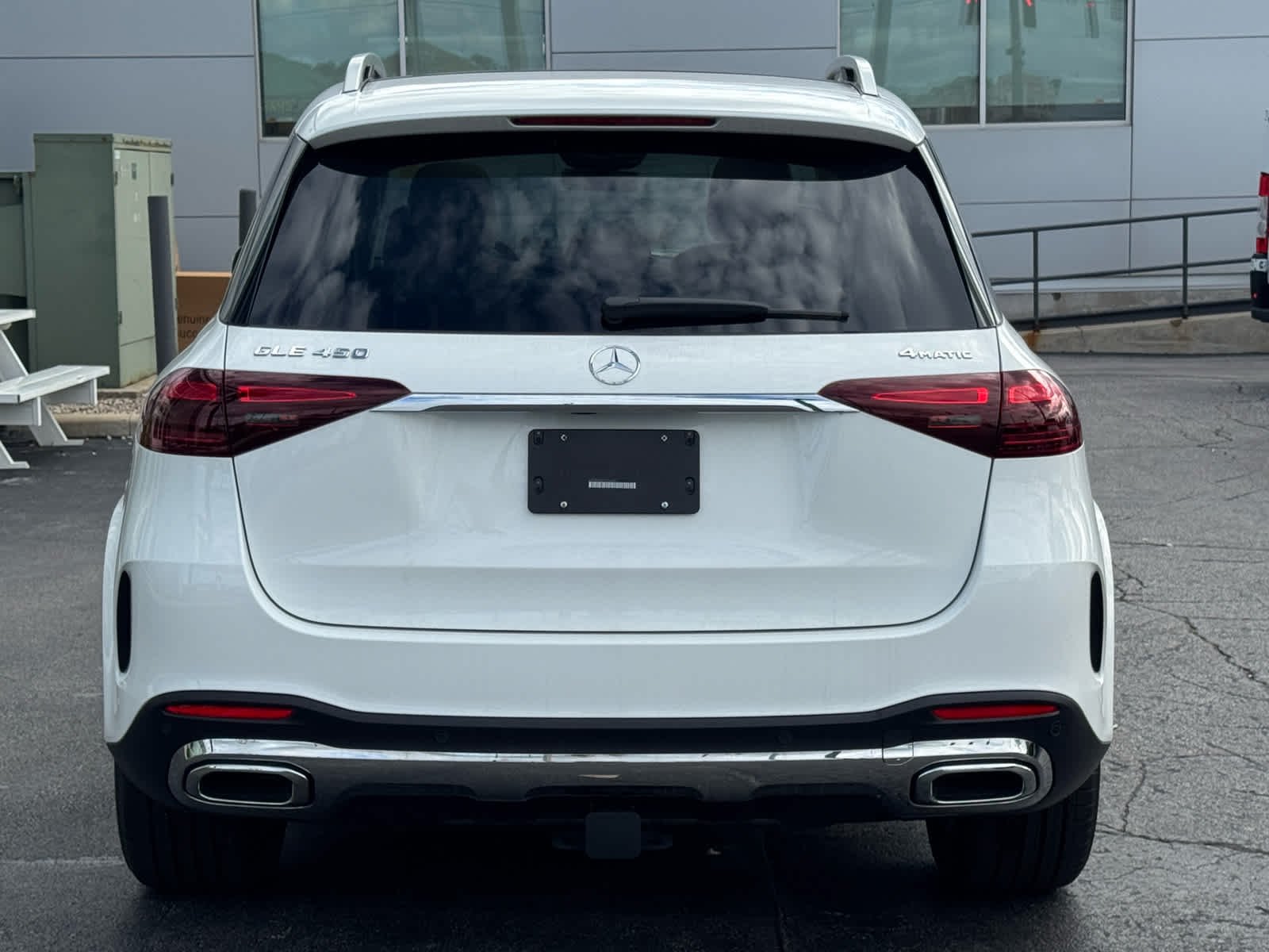 New 2026 Polar White Mercedes-Benz GLE 450 image 8