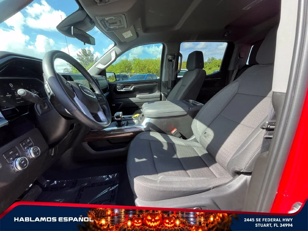 Certified Used 2026 Cardinal Red GMC Elevation image 10
