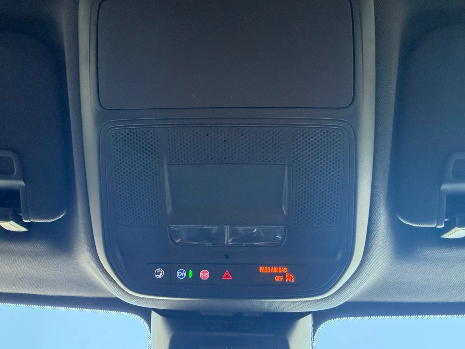 New 2027 Mosaic Black Metallic Chevrolet LT image 22