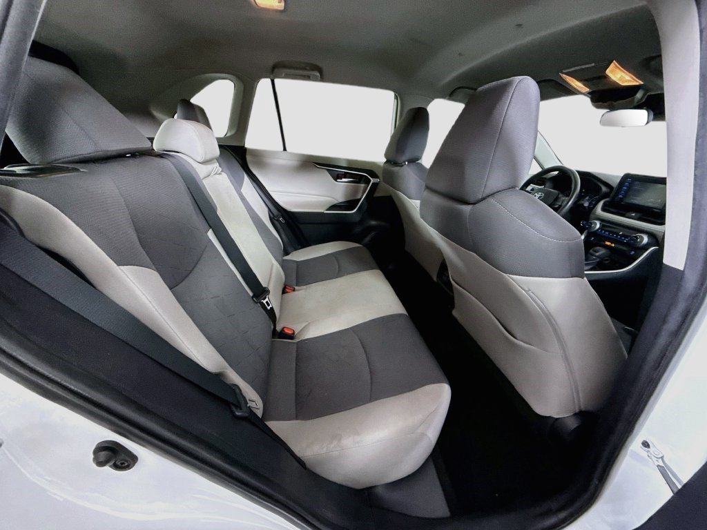 Used 2020 Super White Toyota XLE image 23