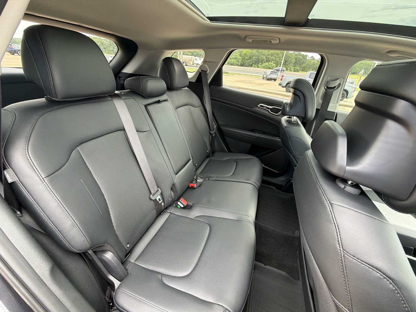 Used 2026 Panthera Metal Gray Kia EX image 28
