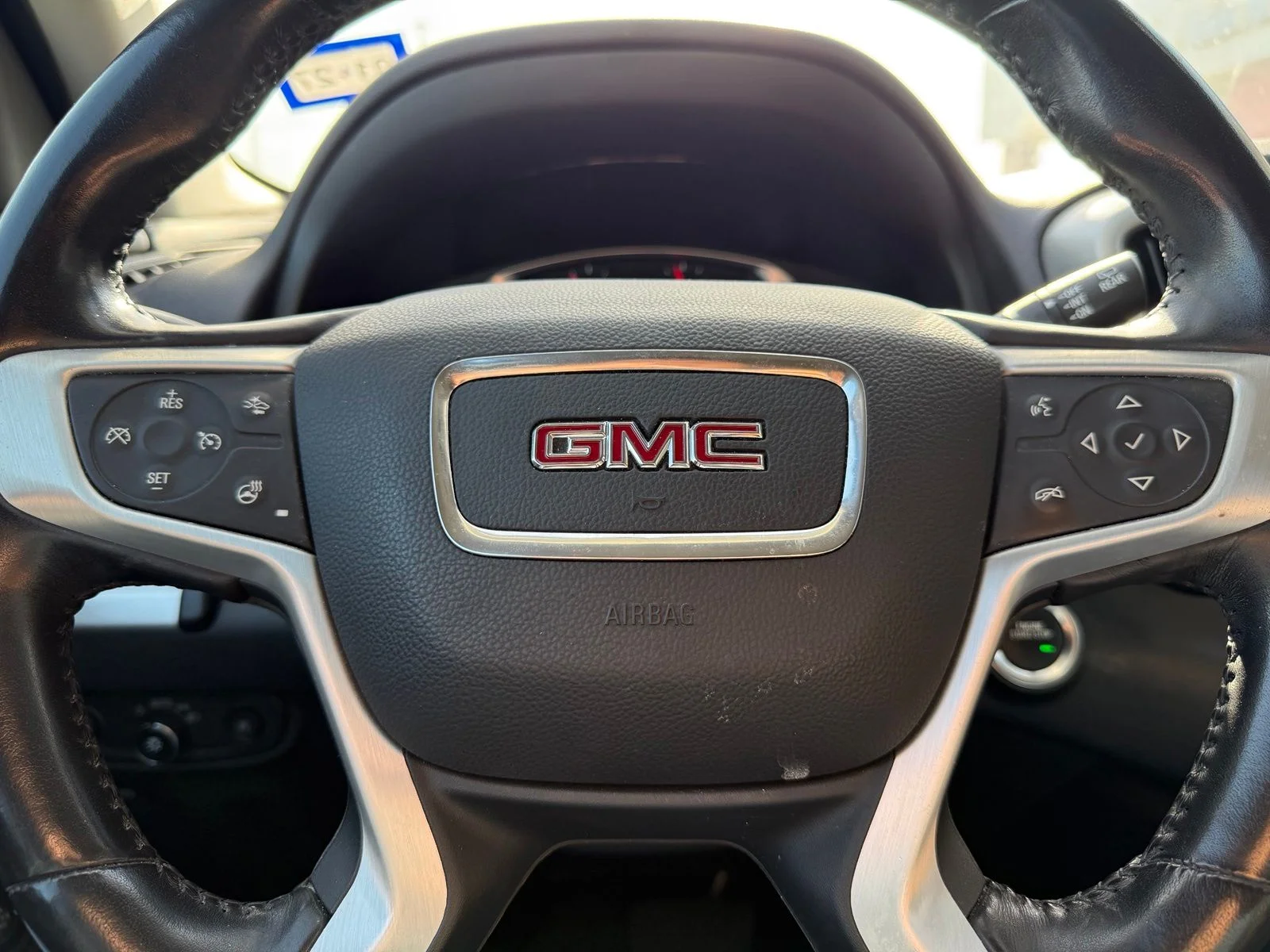 Used 2020 Gray GMC SLT image 11