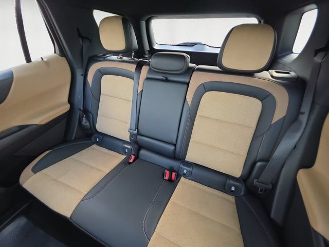 2027 Chevrolet Equinox ACTIV - Photo 14