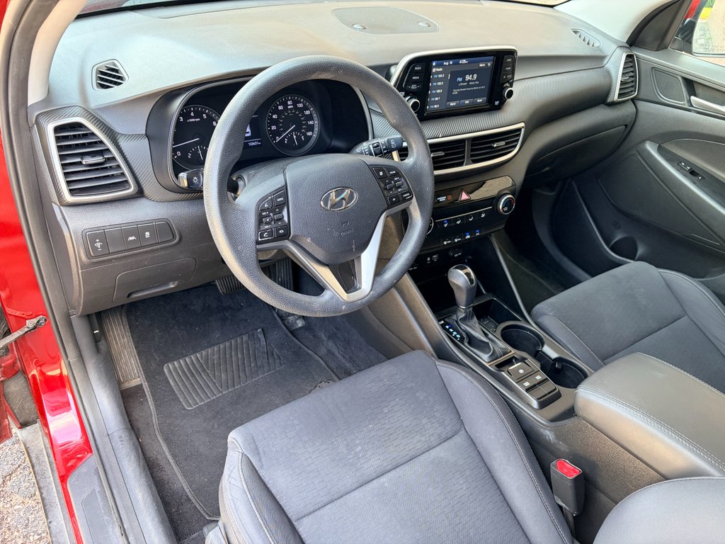 Used 2019 Gemstone Red Hyundai SE image 12