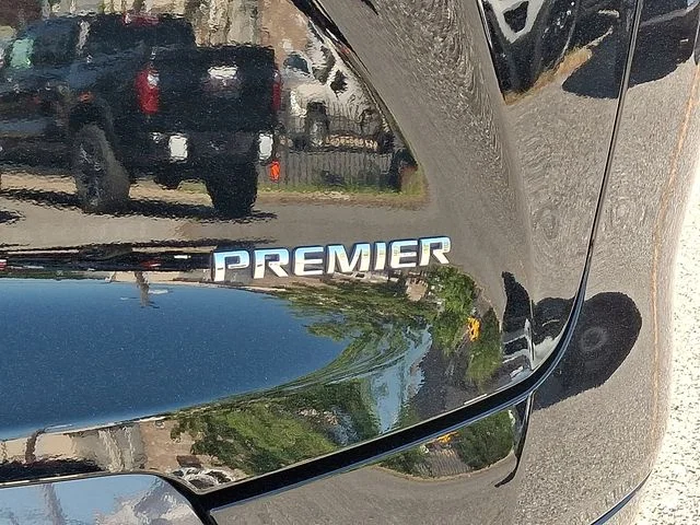 Used 2025 Black Chevrolet Premier image 33