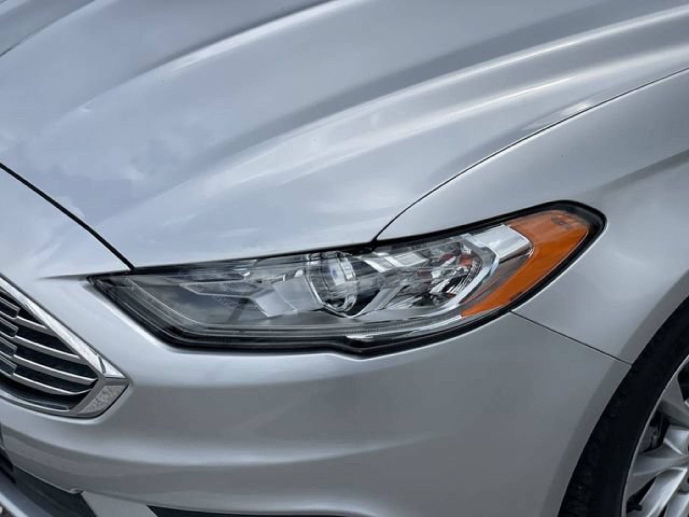 Used 2017 Ingot Silver Ford S image 31
