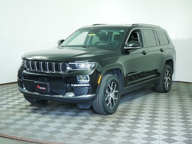 Certified Used 2023 Black Jeep Limited image 3