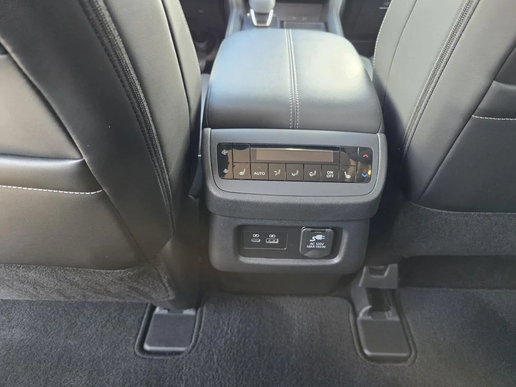 Used 2024 Gray Nissan Platinum 4WD image 12