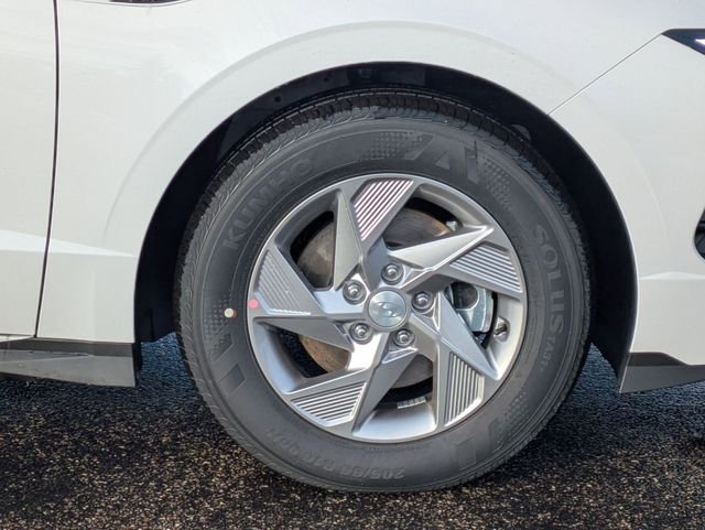 Certified Used 2026 White Hyundai SE image 9