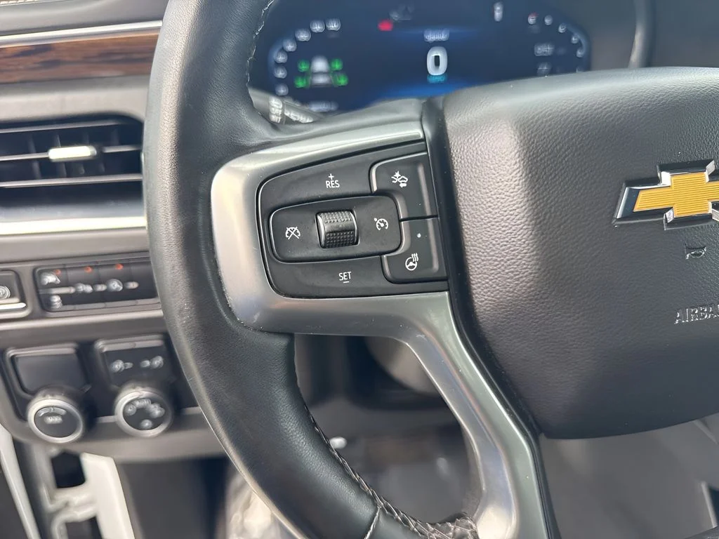 Used 2023 White Chevrolet Premier image 16