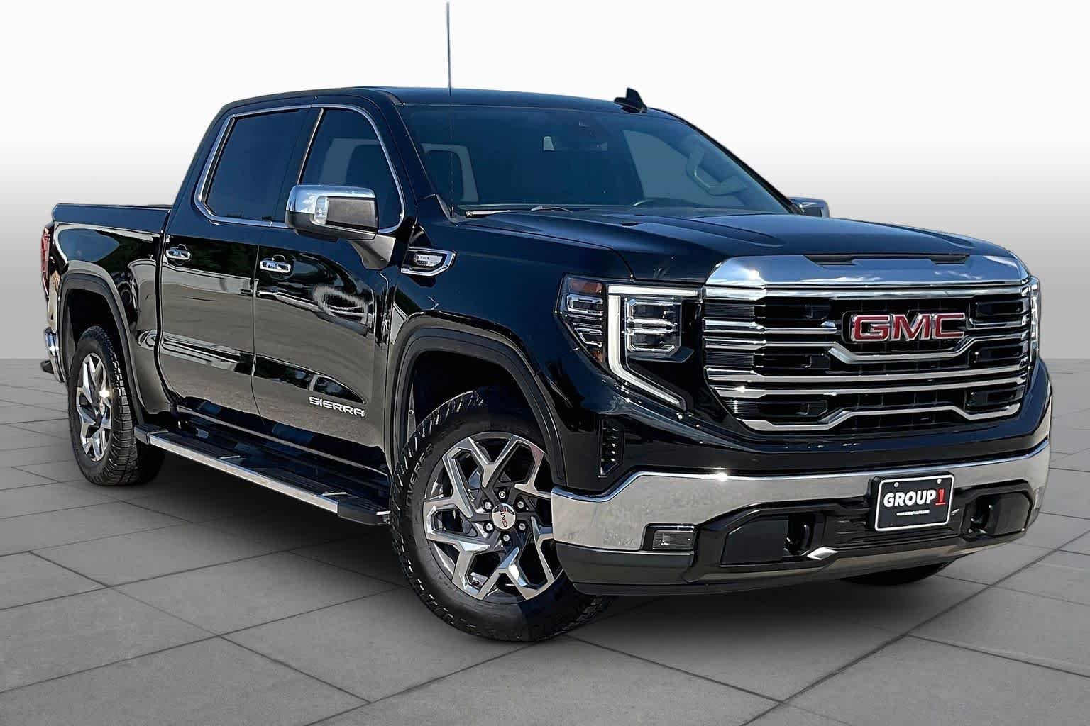 Used 2023 Onyx Black GMC SLT image 3