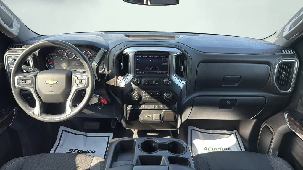 2020 Chevrolet Silverado 1500 LT - Photo 17