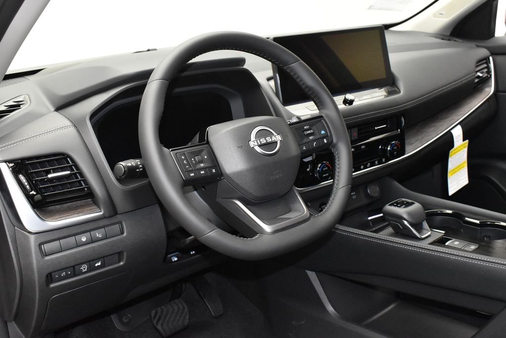 New 2026 Deep Ocean Blue Pearl Nissan Platinum image 17