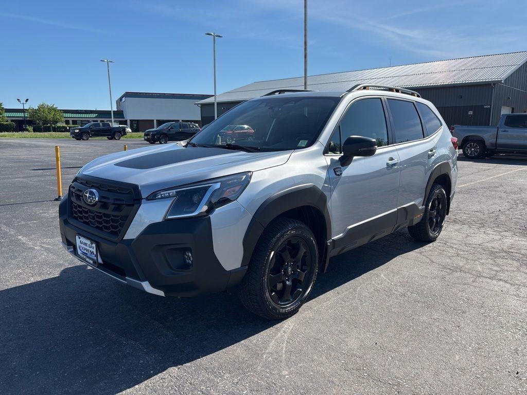 Used 2024 Ice Silver Metallic Subaru Wilderness image 3