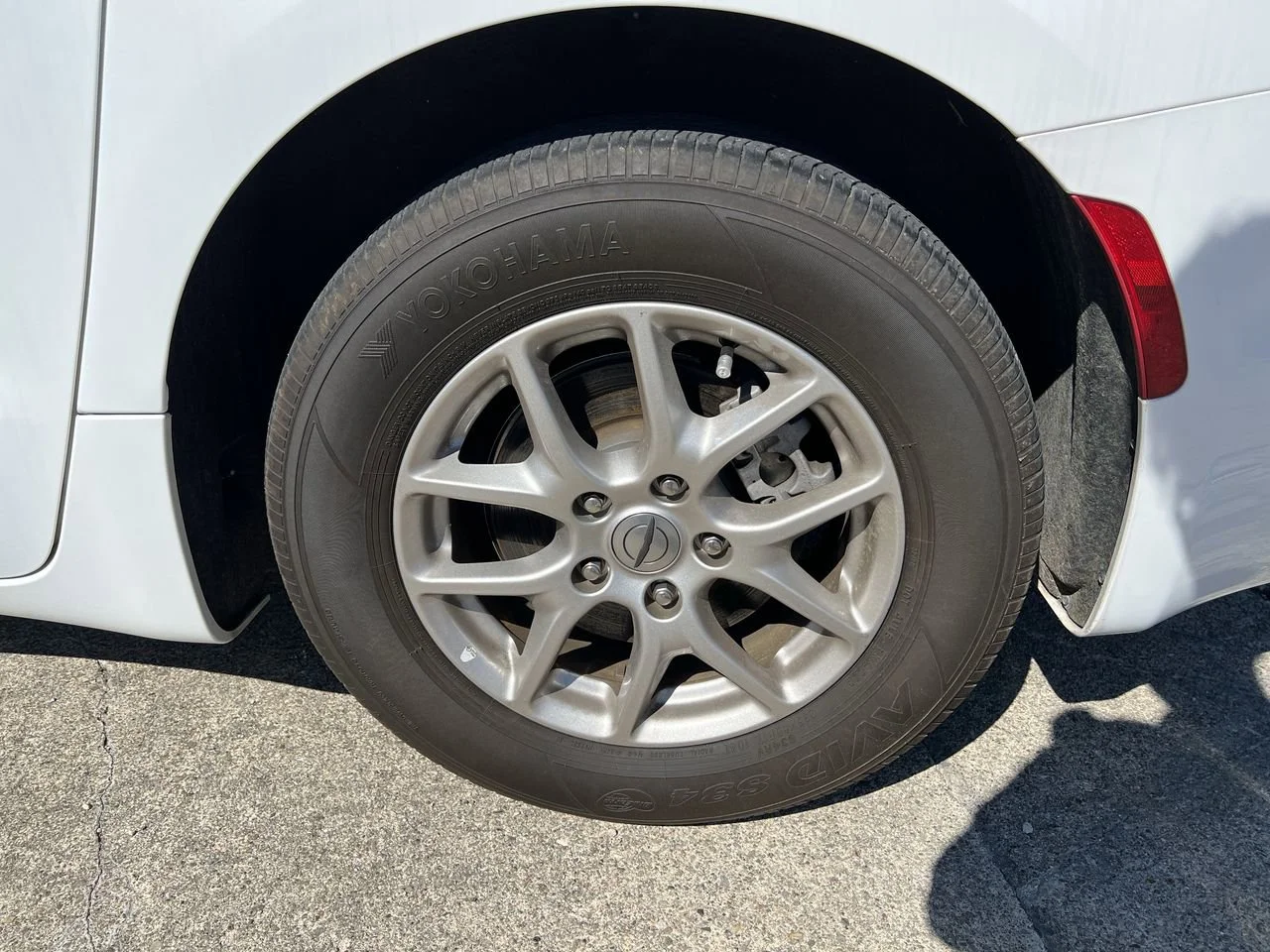 2024 Chrysler Pacifica Touring L - Photo 33