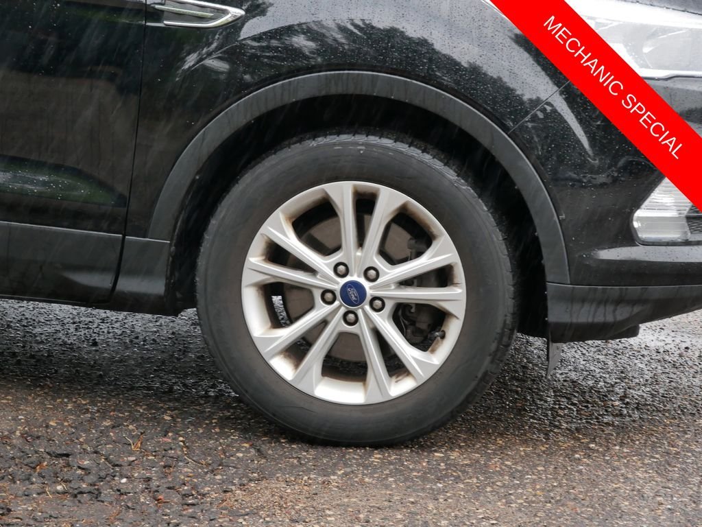 Used 2018 Black Ford SE image 7