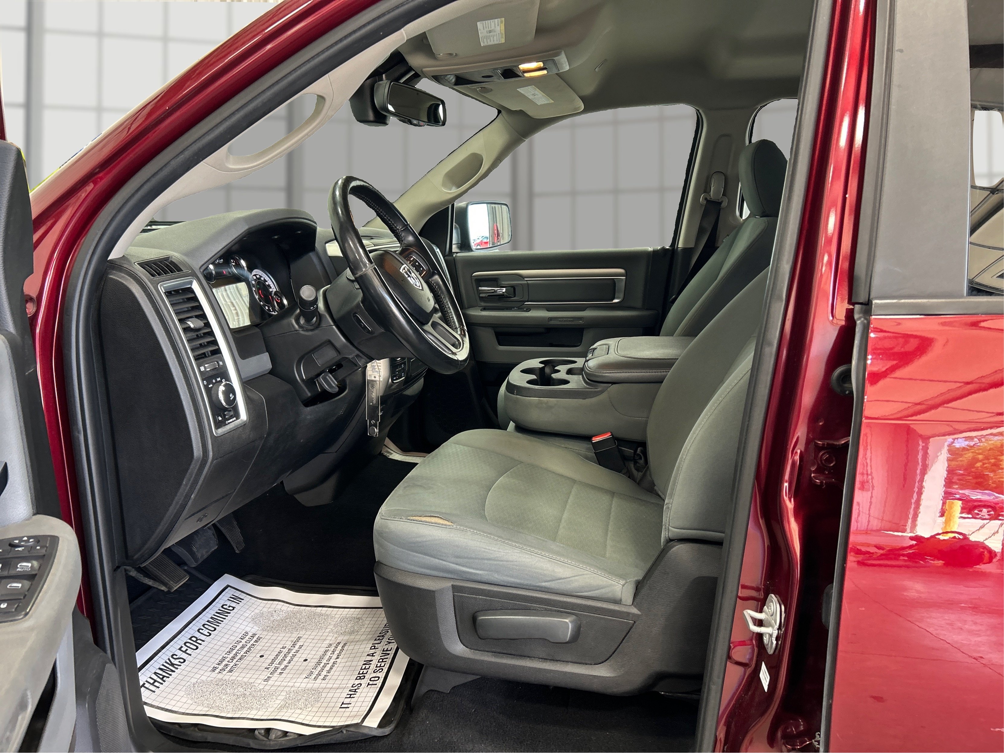 Used 2019 Red Ram SLT image 9