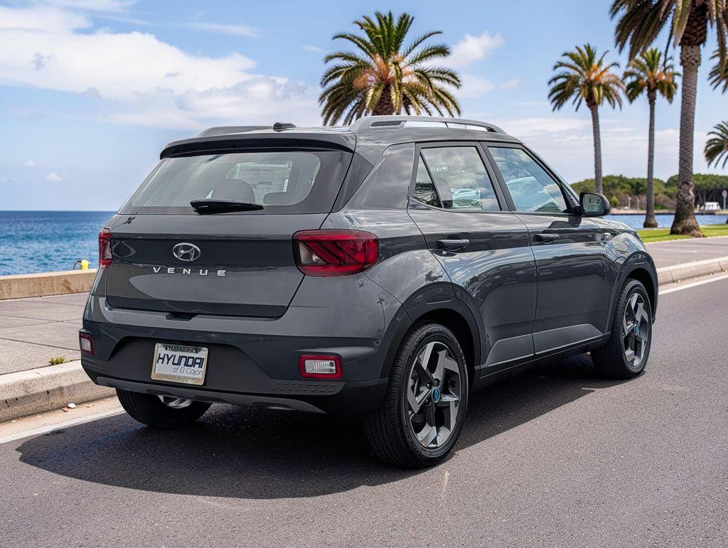 New 2026 Gray Hyundai SEL image 5