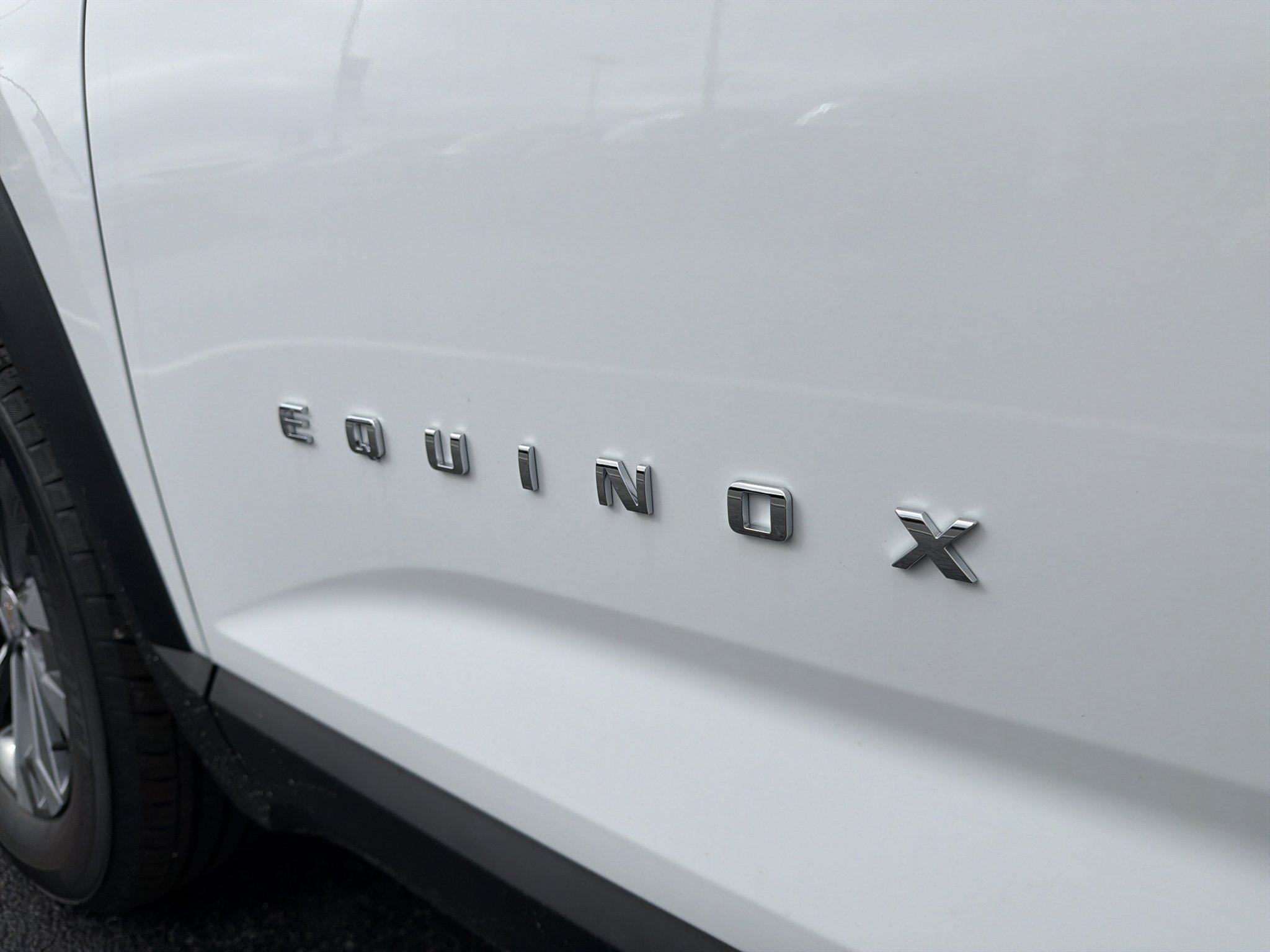 2027 Chevrolet Equinox LT - Photo 30