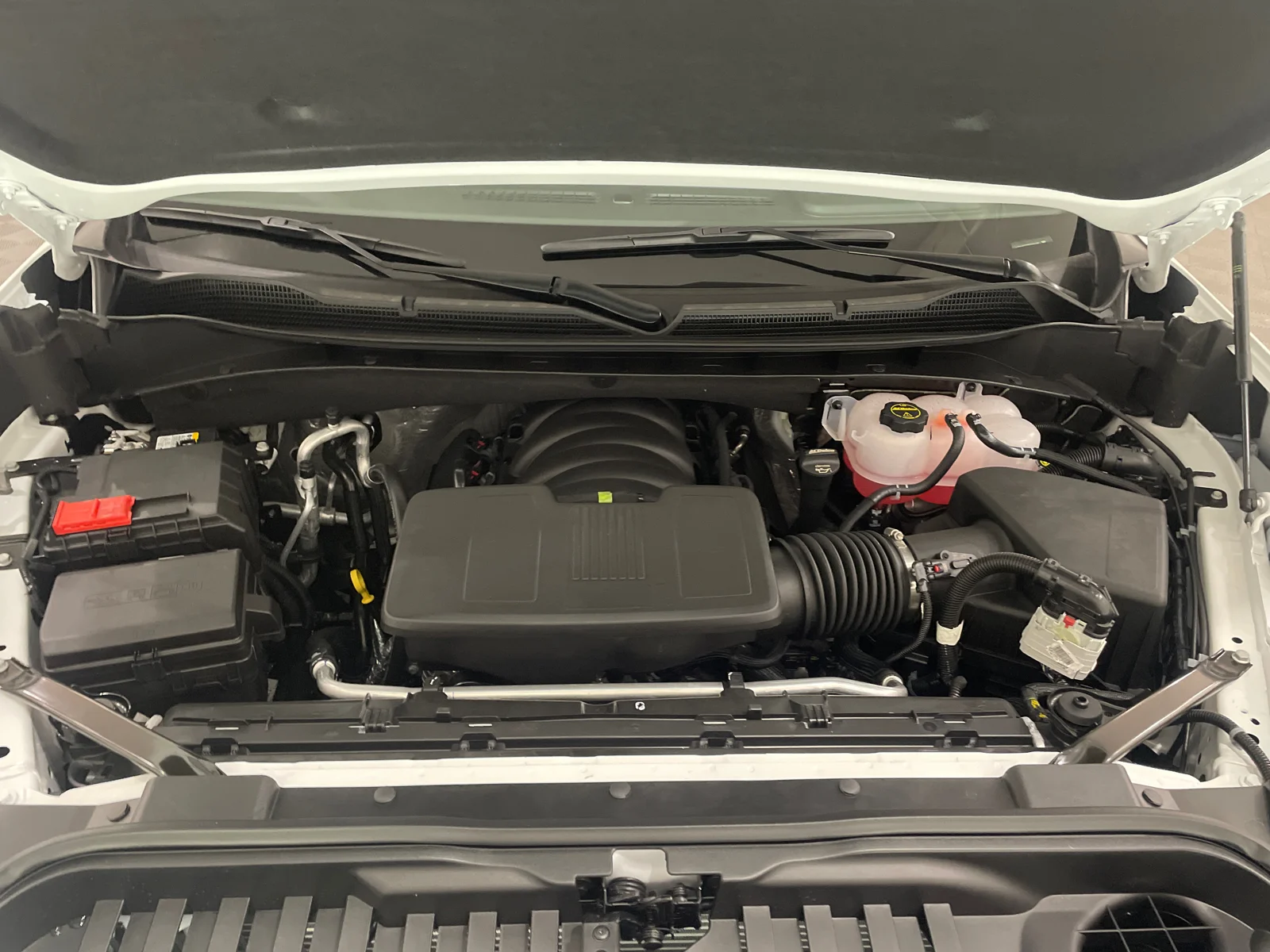 New 2026 Summit White Chevrolet LT Trail Boss image 29