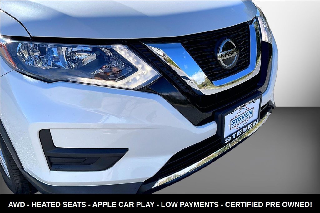 Used 2019 White Nissan SV image 38