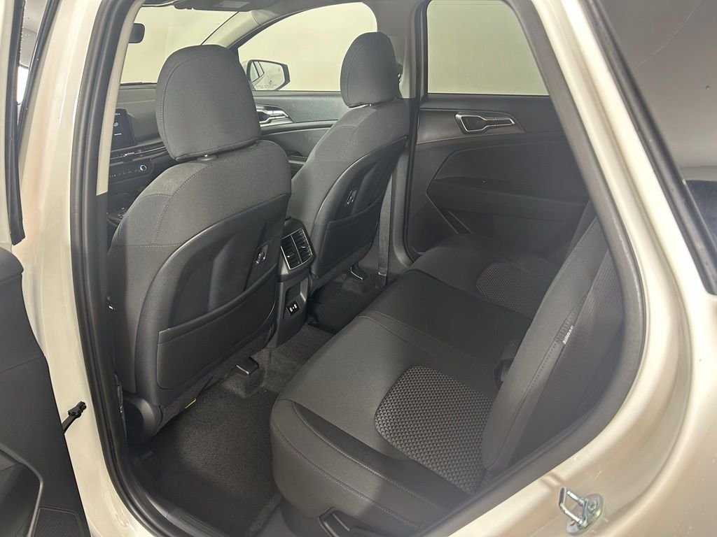 New 2027 White Kia S image 11