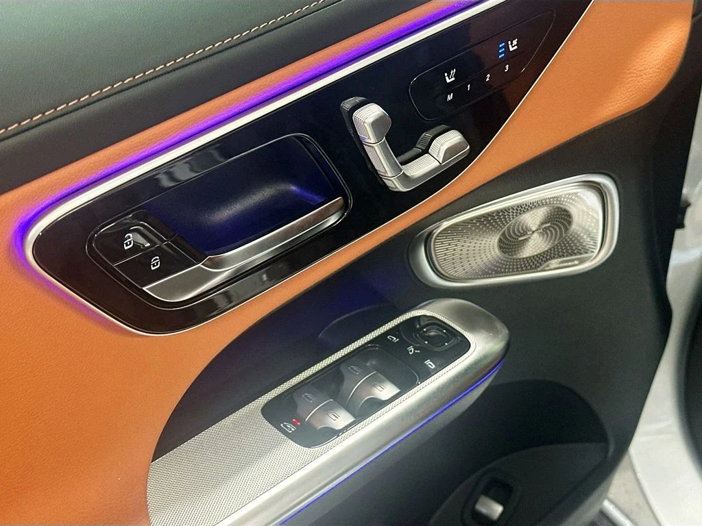 New 2026  Mercedes-Benz GLC 300 image 19