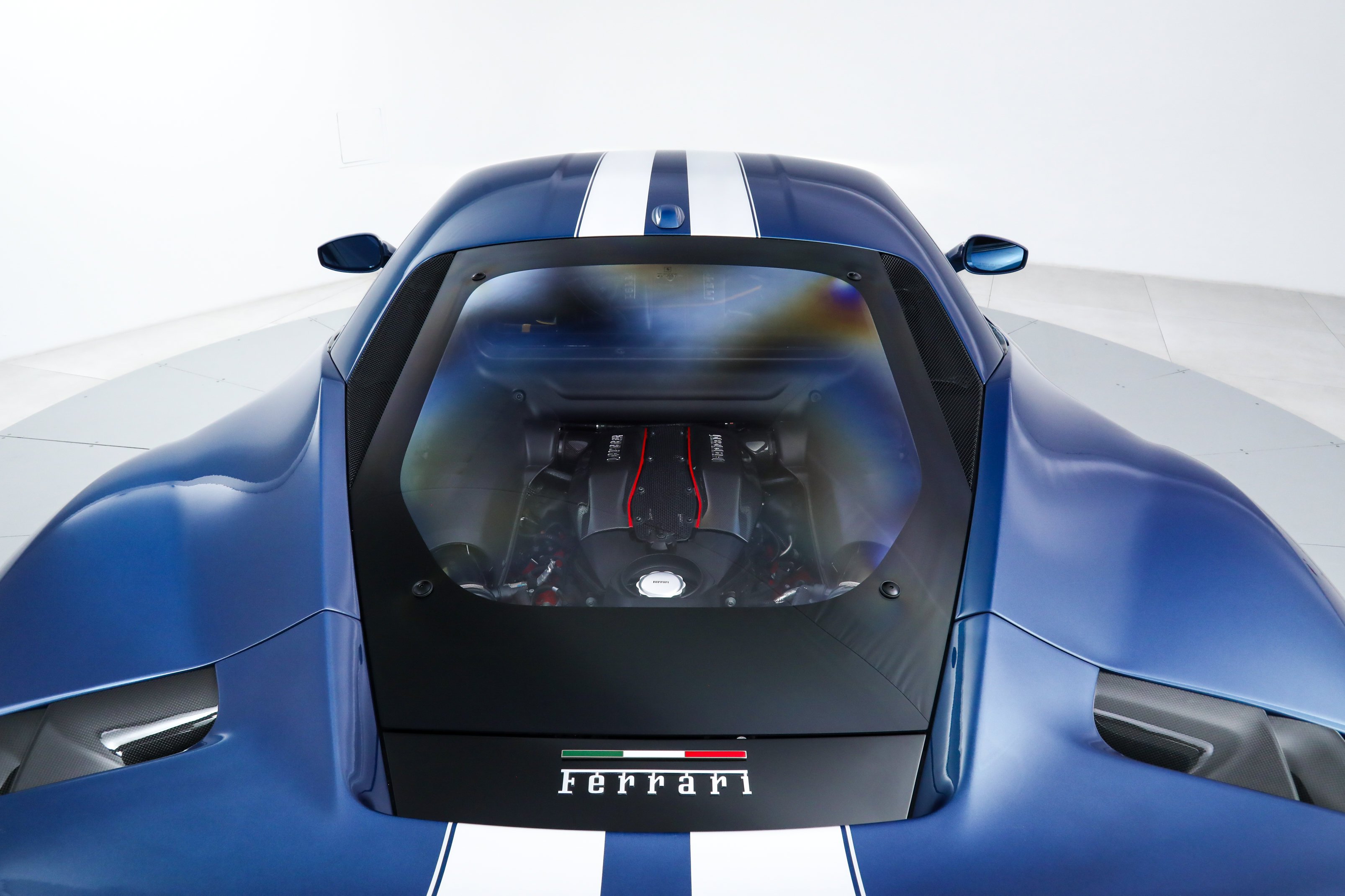 Used 2019 Blue Ferrari  image 37