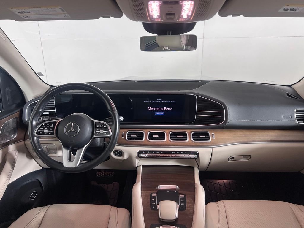 Used 2021  Mercedes-Benz GLS 450 image 21