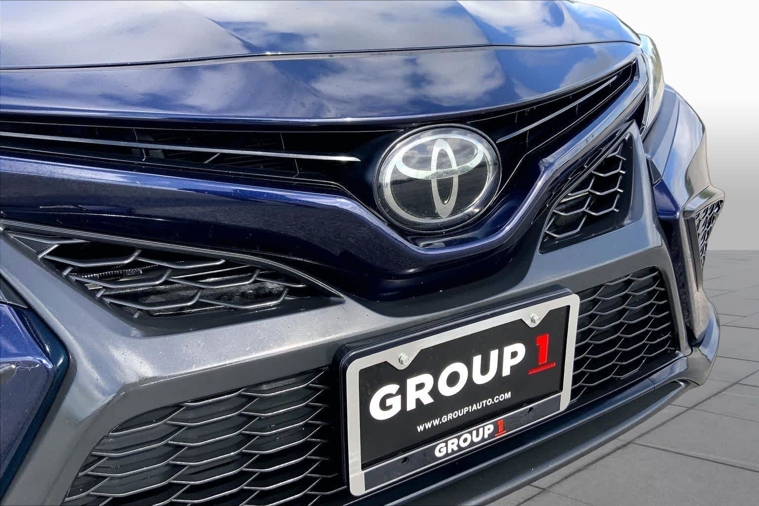 Used 2022 Blueprint Toyota SE image 29