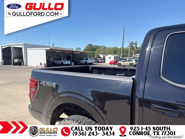 Used 2025 Agate Black Metallic Ford Lariat image 5