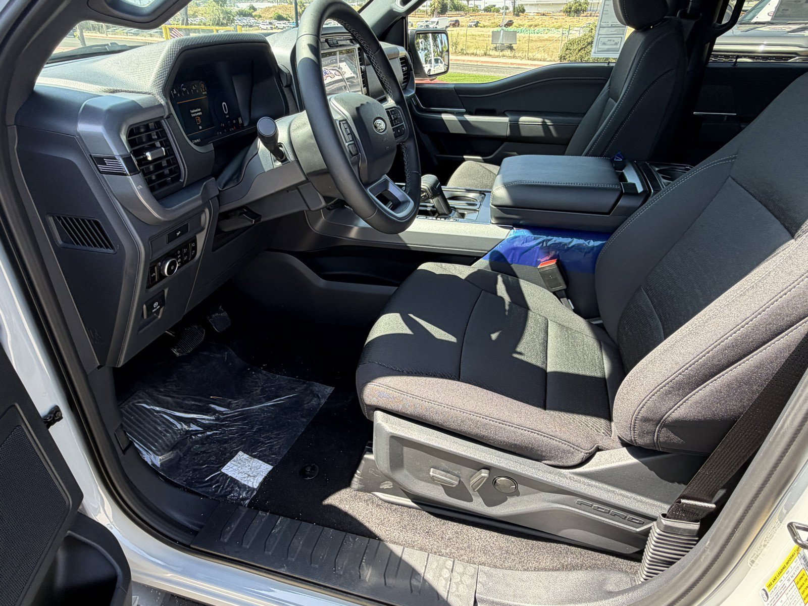 New 2026 Avalanche Ford XLT image 25
