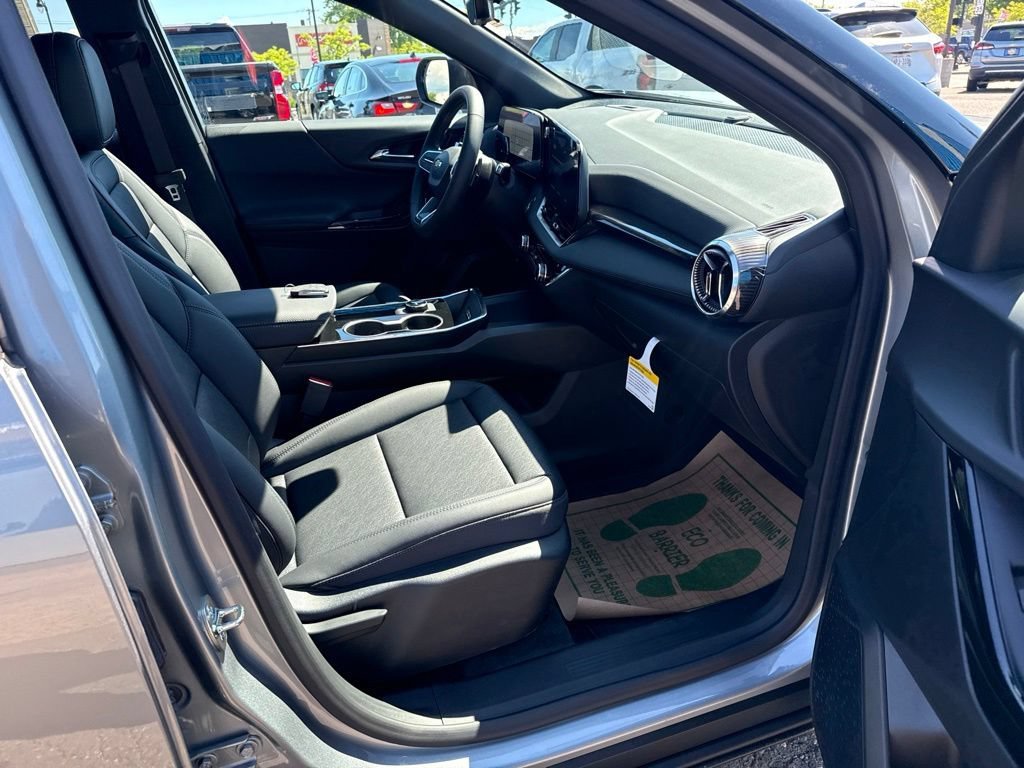 2026 Chevrolet Equinox LT - Photo 34