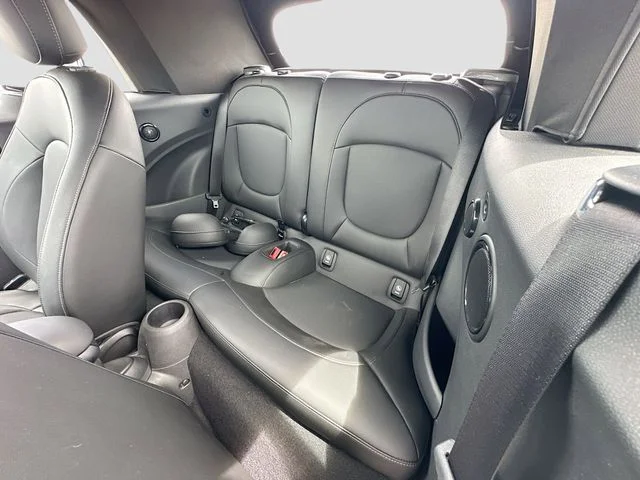 Used 2019 Gray MINI Signature image 24