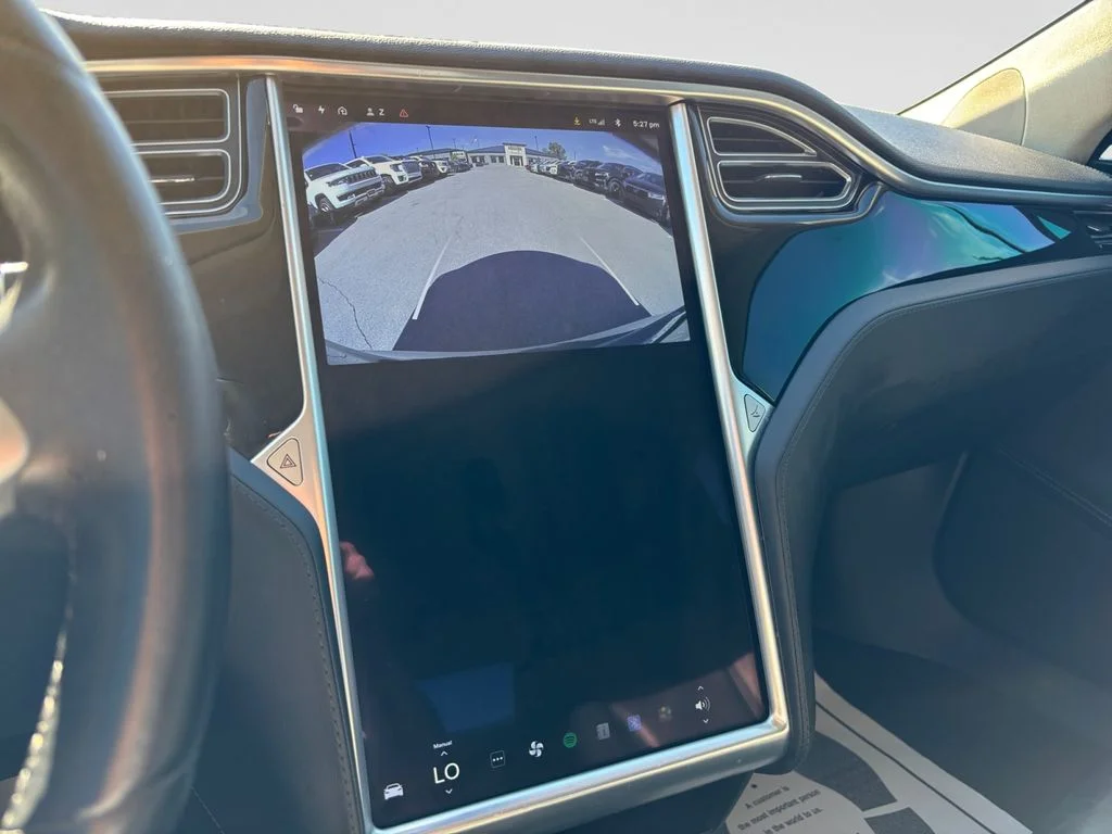 Used 2015 Gray Tesla 70D image 24