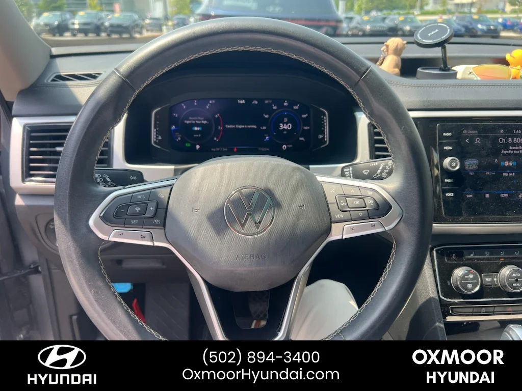 Used 2022 Pyrite Silver Metallic Volkswagen 2.0T SEL image 6