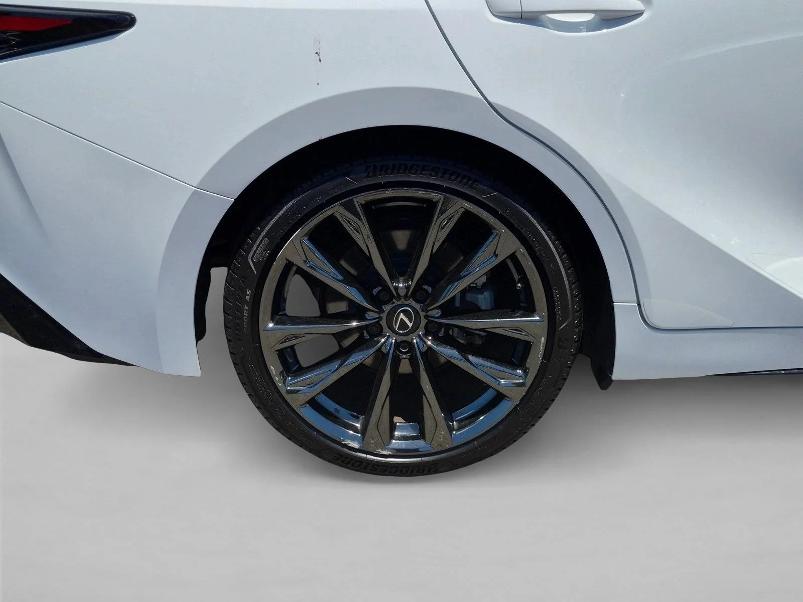 Certified Used 2024 Ultra White Lexus F SPORT image 21