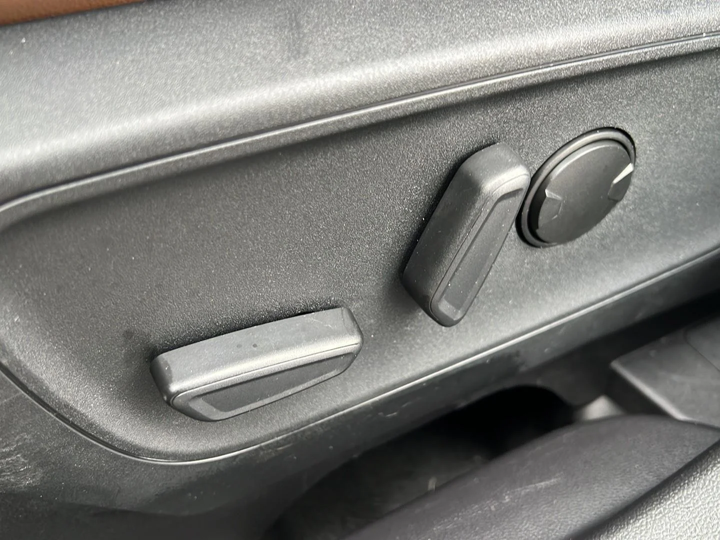 Used 2021 Shadow Black Ford Badlands image 7